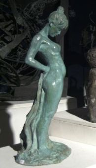 Julie boudeuse, bronze 2009